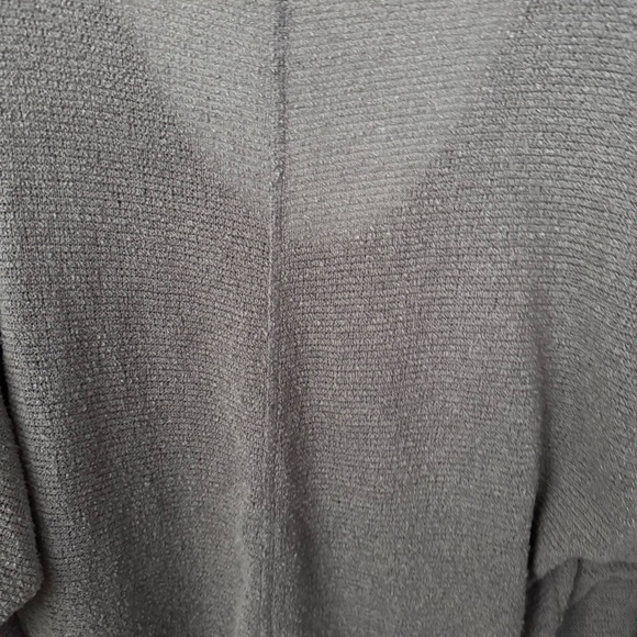 Urban Outfitters Out From Under gray v neck long sleeve Size XS - Picture 5 of 5
